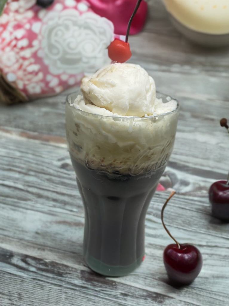 Cherry Coke Float Candle