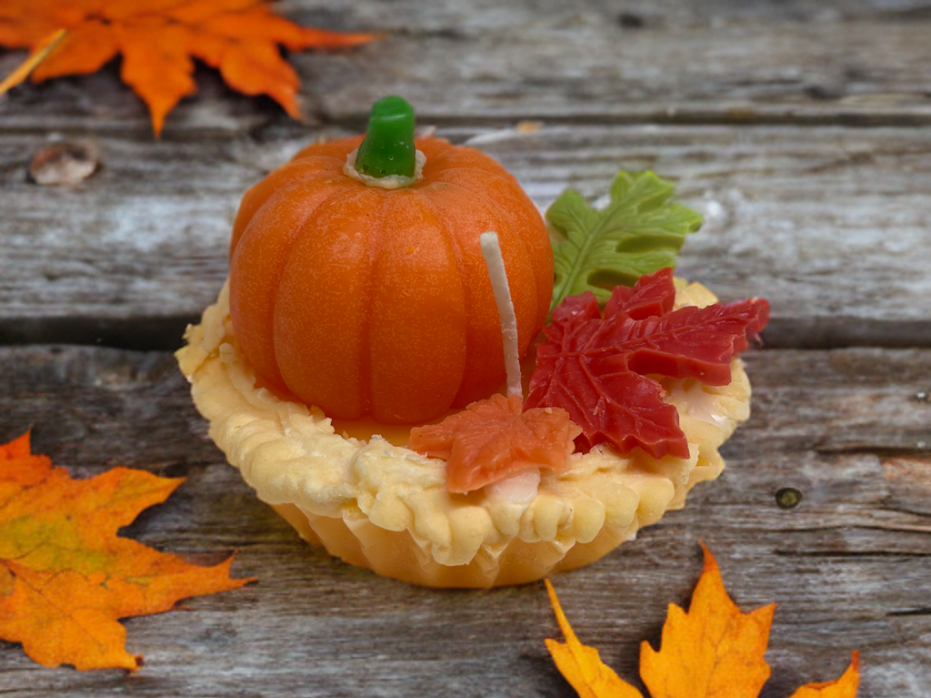 Fall Pumpkin Tart Candle